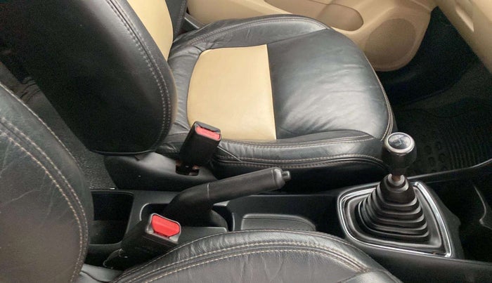 2018 Honda Amaze 1.2L I-VTEC VX, Petrol, Manual, 36,444 km, Gear Lever
