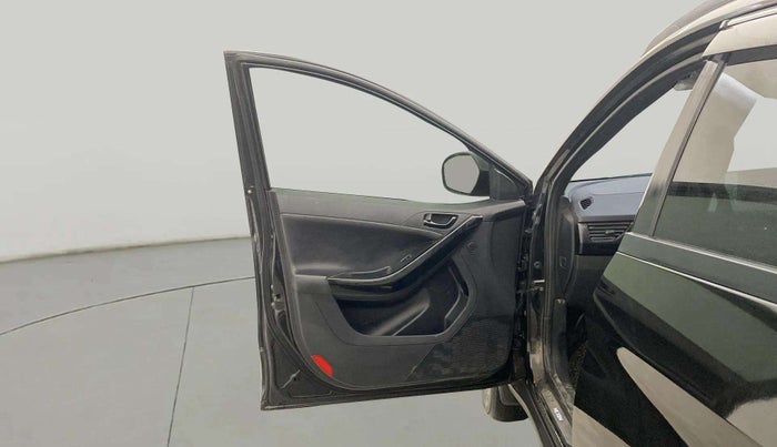 2022 Tata NEXON XZ PLUS (O) PETROL DARK EDITION, Petrol, Manual, 56,100 km, LHS Front Door