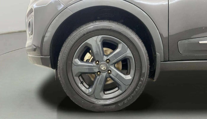 2022 Tata NEXON XZ PLUS (O) PETROL DARK EDITION, Petrol, Manual, 56,100 km, Left Front Wheel