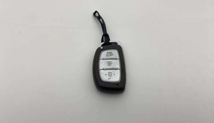 2017 Hyundai Creta SX PLUS AT 1.6 PETROL, Petrol, Automatic, 59,762 km, Key Close Up