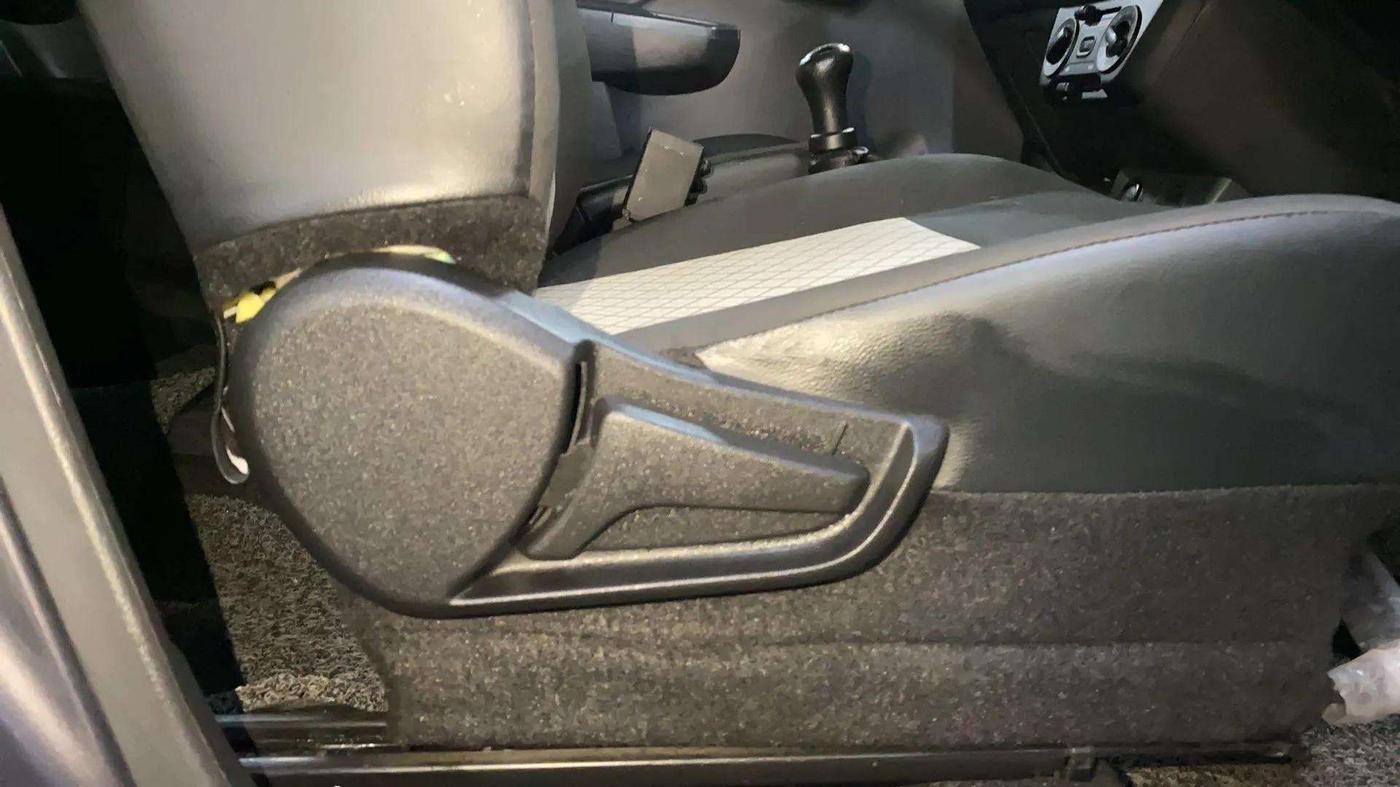 2023 Maruti Alto K10 VXI, Petrol, Manual, 4,041 km, Driver Side Adjustment Panel