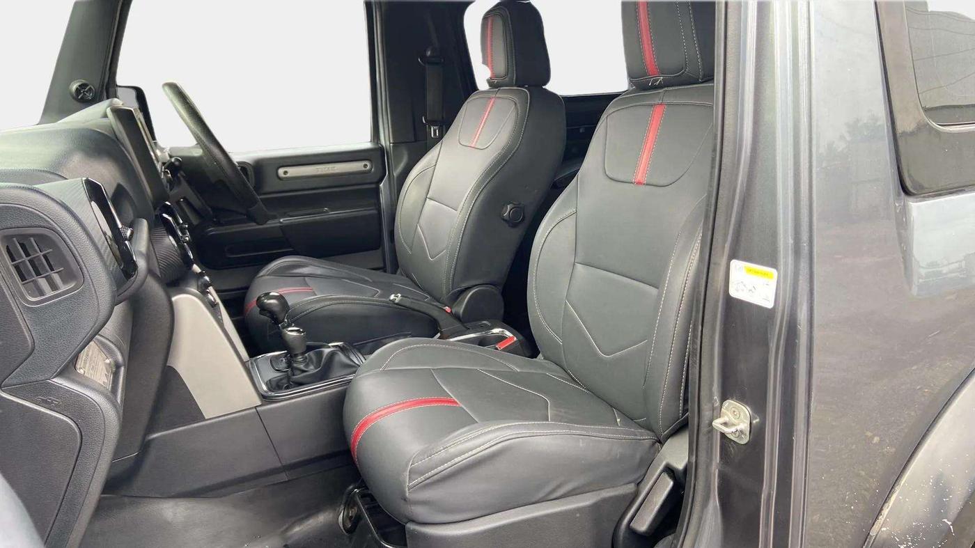 2021 Mahindra Thar LX PETROL HT 4WD AT, Petrol, Automatic, 48,493 km, Right Side Front Door Cabin