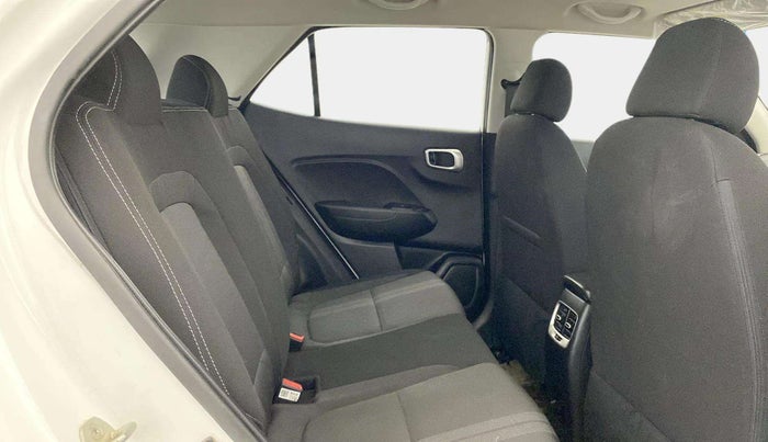 2022 Hyundai VENUE S 1.2, Petrol, Manual, 24,235 km, Right Side Rear Door Cabin