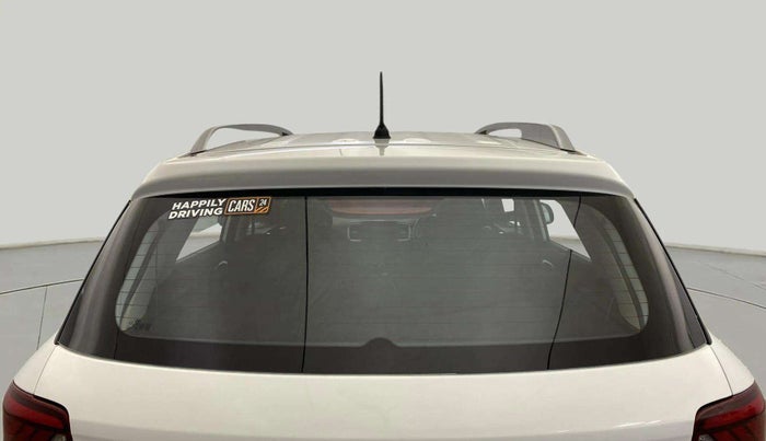 2022 Hyundai VENUE S 1.2, Petrol, Manual, 24,235 km, Rear Windshield