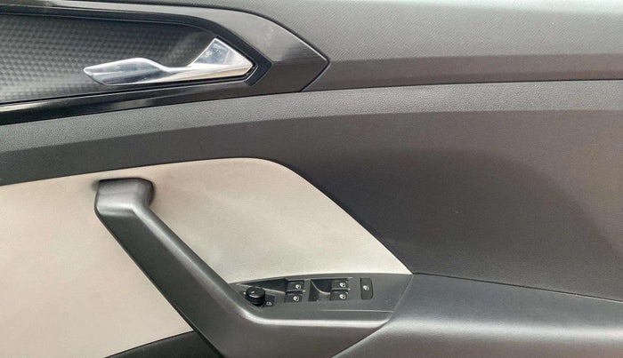 2023 Skoda KUSHAQ STYLE 1.0L TSI MT, Petrol, Manual, 47,838 km, Driver Side Door Panels Control