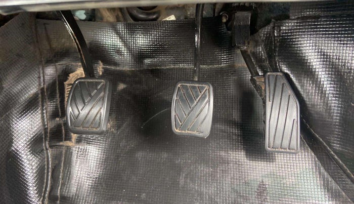2019 Maruti Baleno DELTA PETROL 1.2, Petrol, Manual, 88,598 km, Pedals