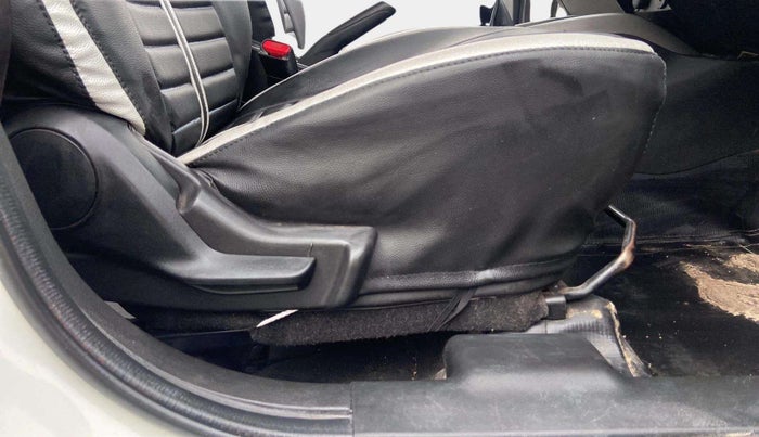 2019 Maruti Baleno DELTA PETROL 1.2, Petrol, Manual, 88,598 km, Driver Side Adjustment Panel