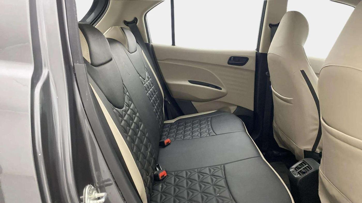 2022 Hyundai NEW SANTRO SPORTZ MT, Petrol, Manual, 16,252 km, Right Side Rear Door Cabin