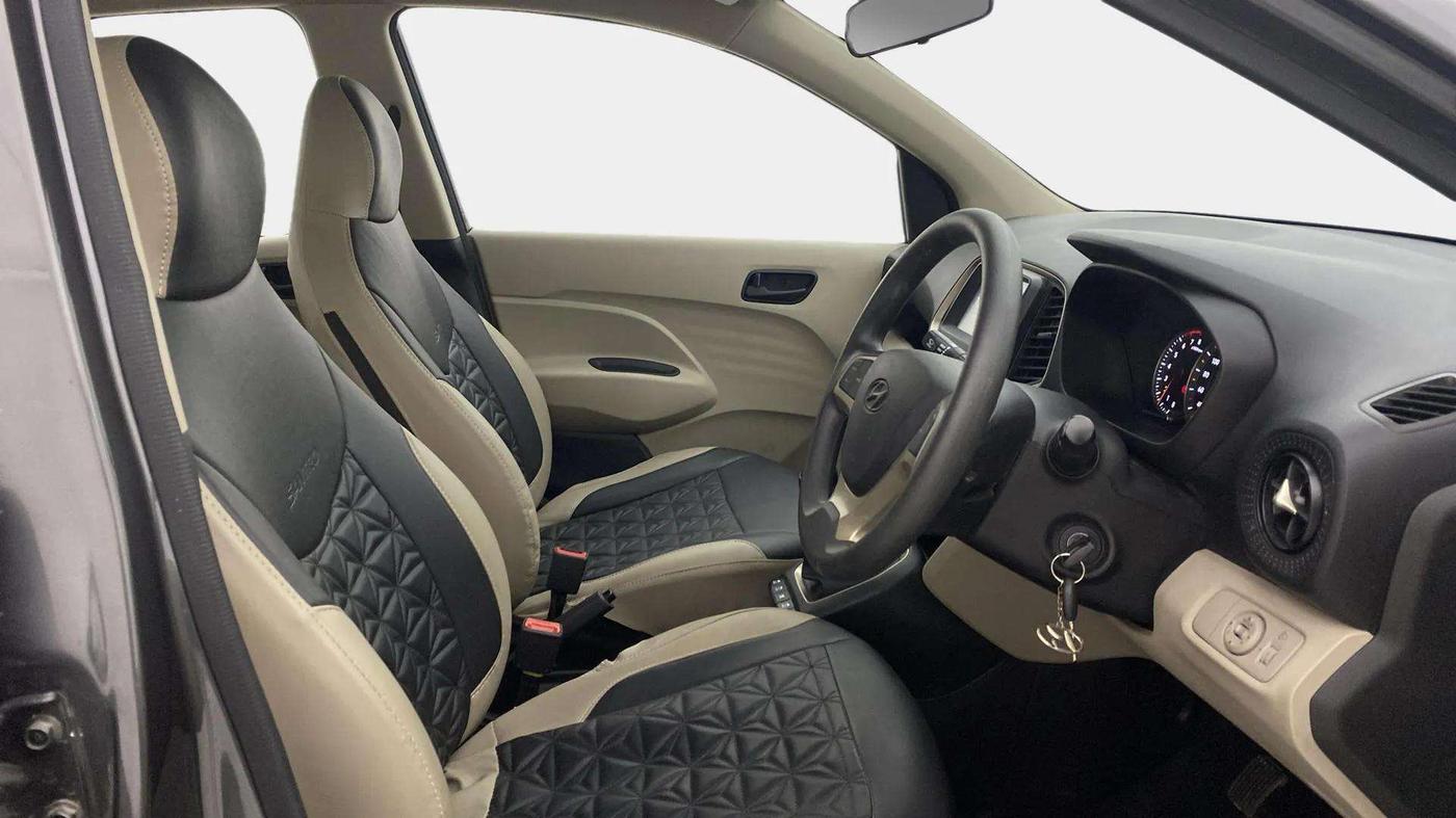 2022 Hyundai NEW SANTRO SPORTZ MT, Petrol, Manual, 16,252 km, Right Side Front Door Cabin