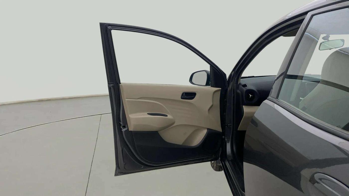 2022 Hyundai NEW SANTRO SPORTZ MT, Petrol, Manual, 16,252 km, LHS Front Door
