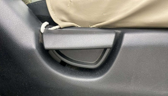 2022 Hyundai NEW SANTRO SPORTZ MT, Petrol, Manual, 16,154 km, Driver Side Adjustment Panel
