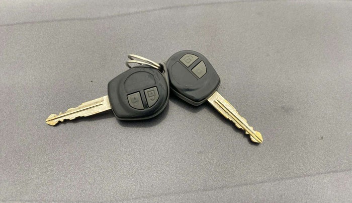 2014 Maruti Ertiga ZXI, Petrol, Manual, 64,802 km, Key Close Up