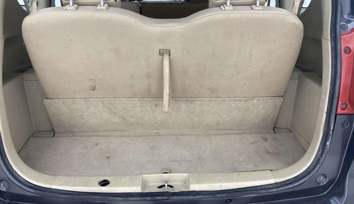 2014 Maruti Ertiga ZXI, Petrol, Manual, 64,802 km, Boot Inside