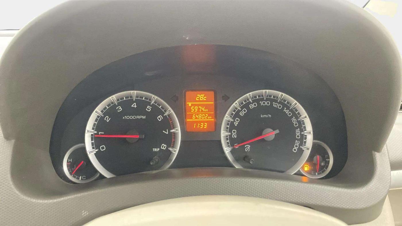 2014 Maruti Ertiga ZXI, Petrol, Manual, 64,802 km, Odometer Image