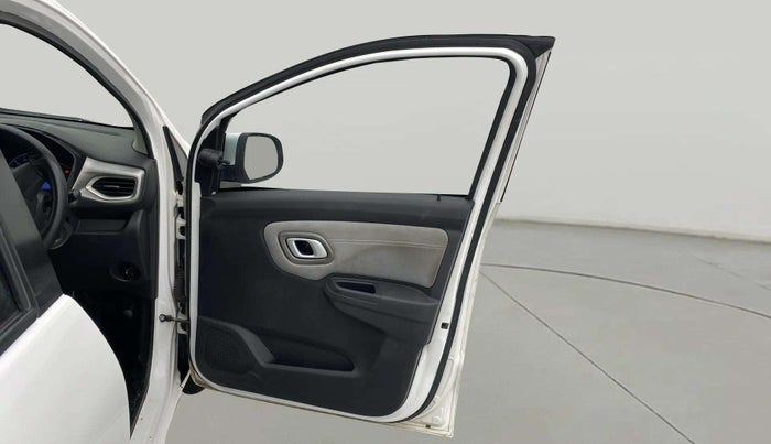 2020 Datsun Redi Go T(O) 1.0 AMT, Petrol, Automatic, 36,449 km, RHS Front Door