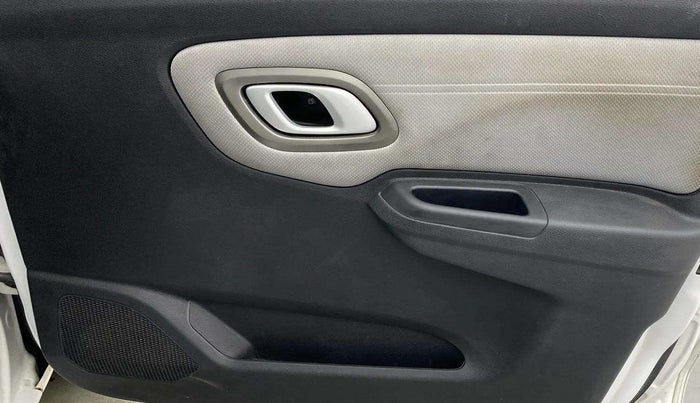 2020 Datsun Redi Go T(O) 1.0 AMT, Petrol, Automatic, 36,449 km, Driver Side Door Panels Control