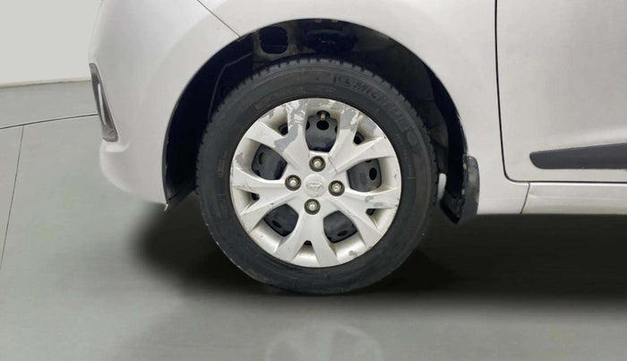 2015 Hyundai Grand i10 SPORTZ 1.2 KAPPA VTVT, Petrol, Manual, 55,730 km, Left Front Wheel