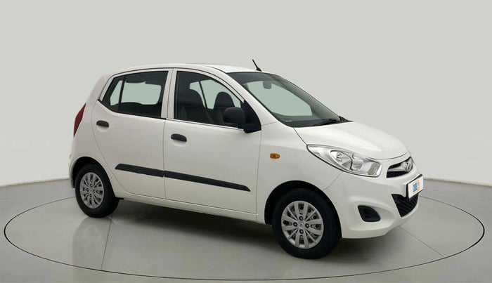 2016 Hyundai i10 MAGNA 1.1, Petrol, Manual, 37,898 km, Right Front Diagonal
