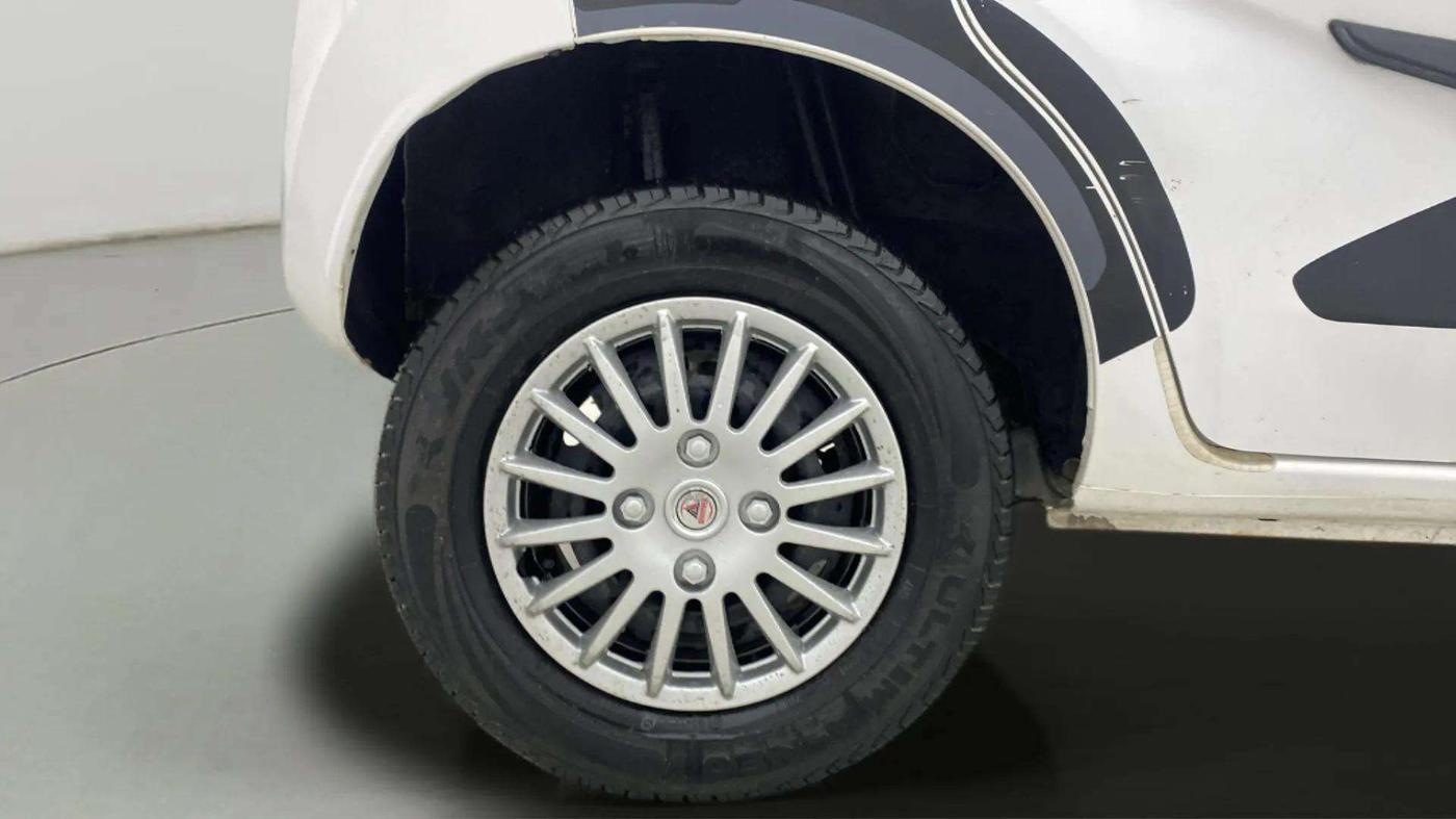 2019 Datsun Redi Go T(O) 1.0, Petrol, Manual, 39,566 km, Right Rear Wheel