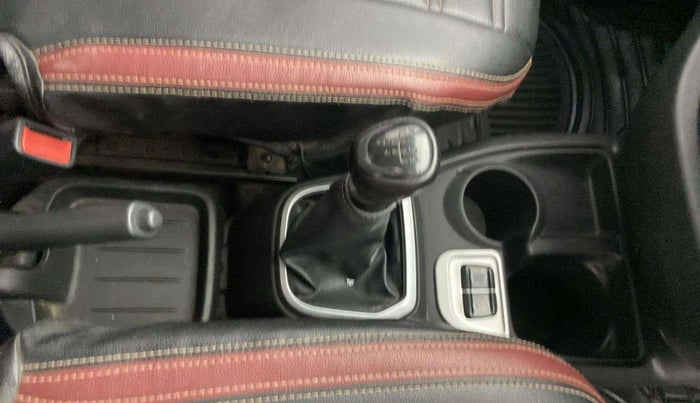 2019 Datsun Redi Go T(O) 1.0, Petrol, Manual, 39,566 km, Gear Lever
