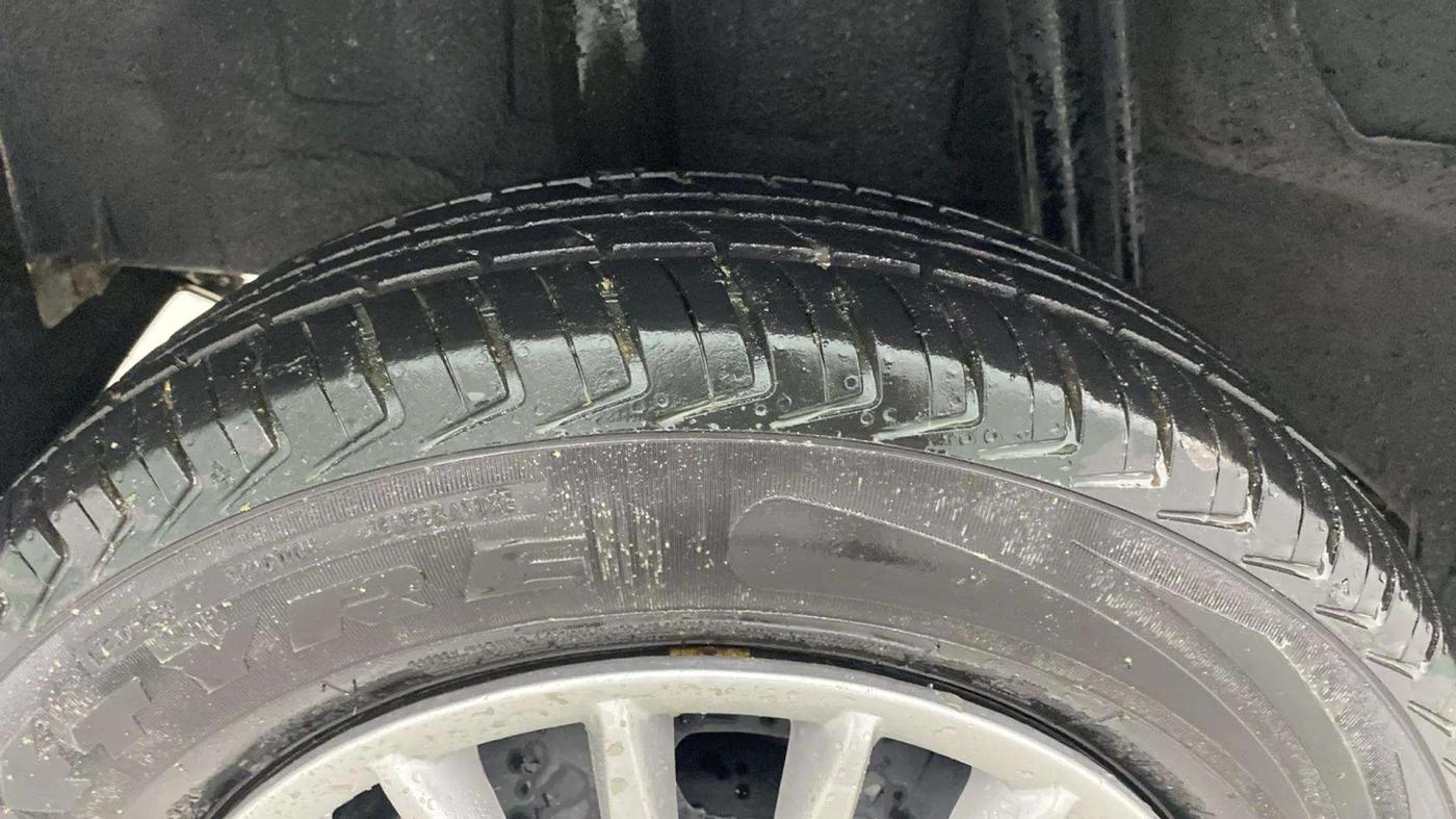 2019 Datsun Redi Go T(O) 1.0, Petrol, Manual, 39,566 km, Right Rear Tyre Tread