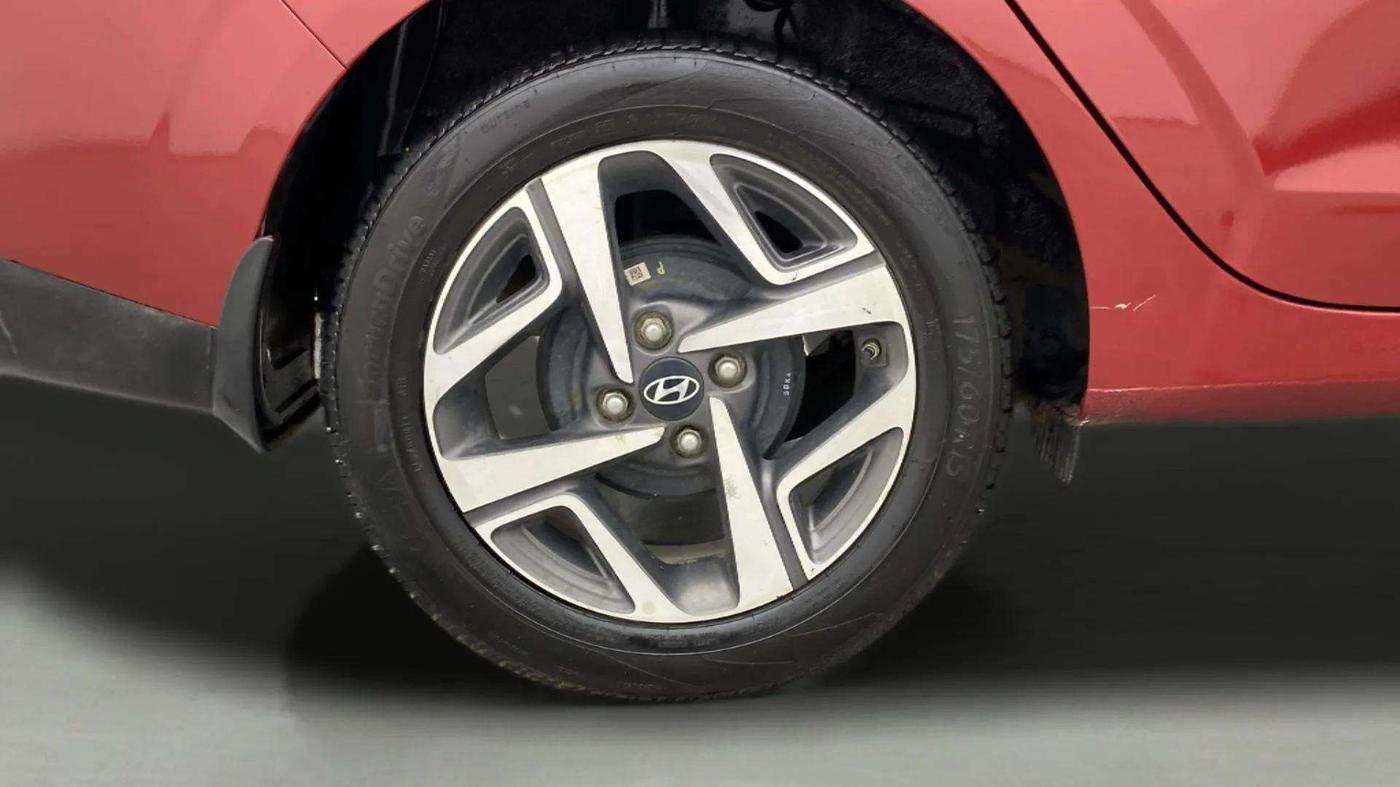 2023 Hyundai AURA SX PLUS 1.2 AMT, Petrol, Automatic, 37,642 km, Right Rear Wheel