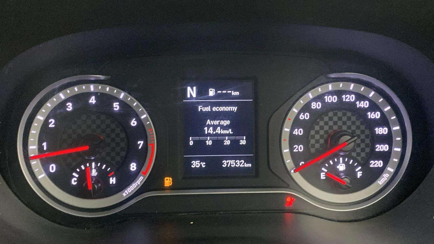 2023 Hyundai AURA SX PLUS 1.2 AMT, Petrol, Automatic, 37,642 km, Odometer Image