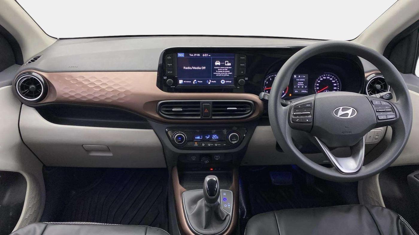 2023 Hyundai AURA SX PLUS 1.2 AMT, Petrol, Automatic, 37,642 km, Dashboard