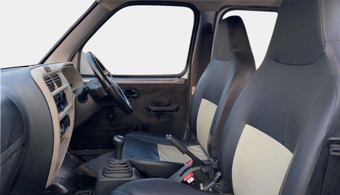 2023 Maruti Eeco 5 STR AC, Petrol, Manual, 28,755 km, Right Side Front Door Cabin