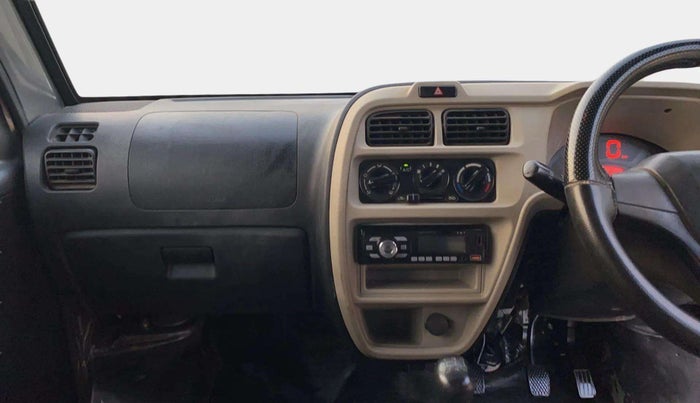 2023 Maruti Eeco 5 STR AC, Petrol, Manual, 28,755 km, Air Conditioner