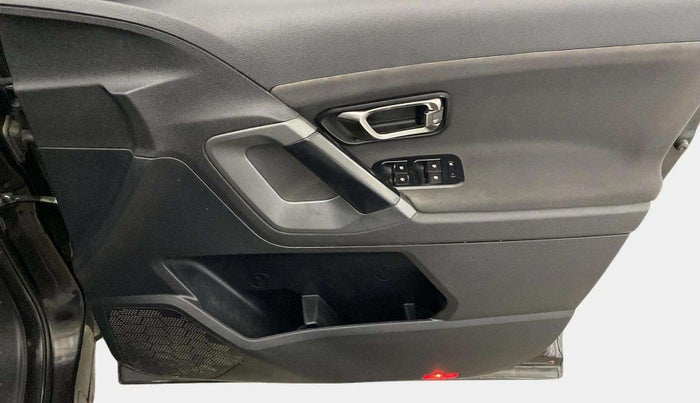 2021 Tata Harrier XT PLUS 2.0L KRYOTEC, Diesel, Manual, 89,505 km, Driver Side Door Panels Control
