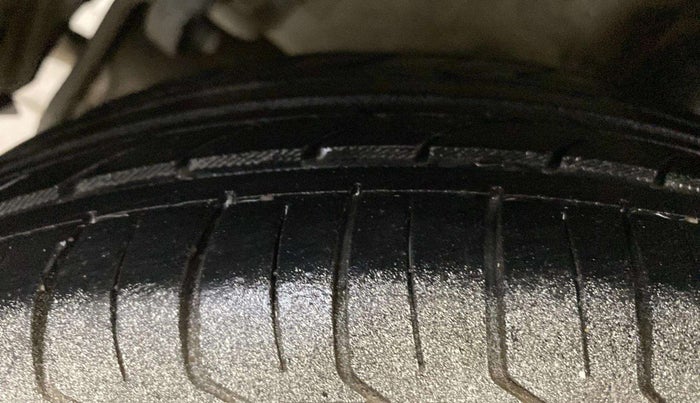 2021 Maruti Celerio ZXI, CNG, Manual, 58,121 km, Right Rear Tyre Tread