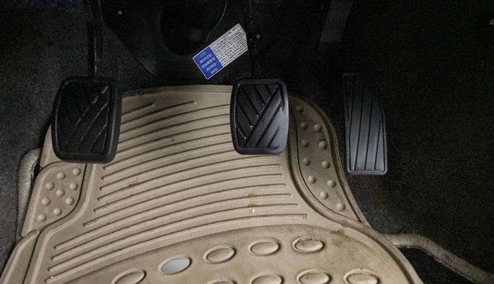 2021 Maruti Celerio ZXI, CNG, Manual, 58,121 km, Pedals