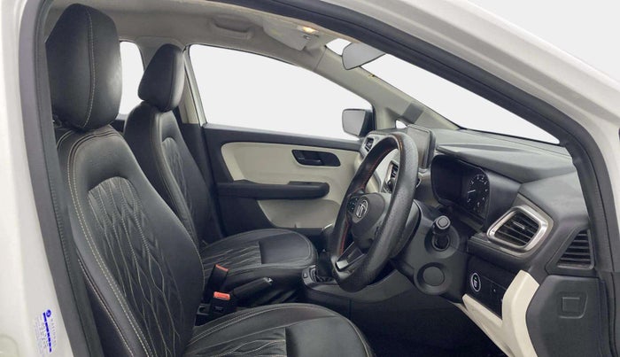 2021 Tata ALTROZ XT PETROL, Petrol, Manual, 49,174 km, Right Side Front Door Cabin