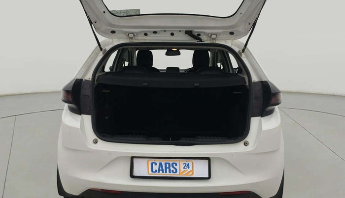 2021 Tata ALTROZ XT PETROL, Petrol, Manual, 49,174 km, Boot Inside