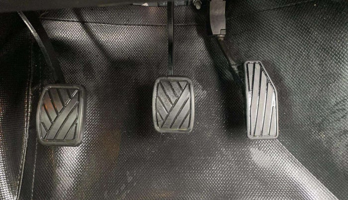 2018 Maruti Baleno ALPHA PETROL 1.2, Petrol, Manual, 77,392 km, Pedals