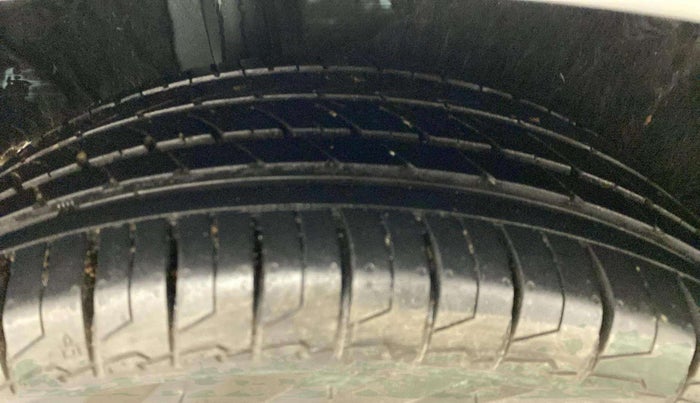 2018 Maruti Baleno ALPHA PETROL 1.2, Petrol, Manual, 77,392 km, Right Rear Tyre Tread
