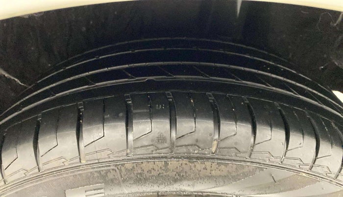 2018 Maruti Baleno ALPHA PETROL 1.2, Petrol, Manual, 77,392 km, Left Rear Tyre Tread