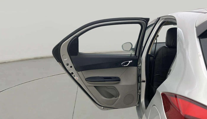 2018 Tata Tiago XZA PETROL, Petrol, Automatic, 43,875 km, LHS Rear Door