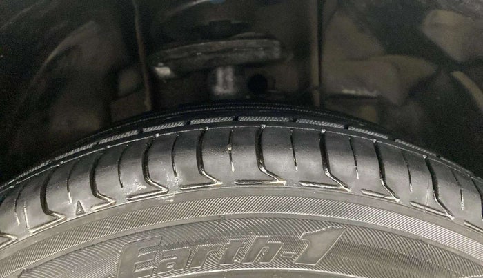 2018 Tata Tiago XZA PETROL, Petrol, Automatic, 43,875 km, Right Front Tyre Tread