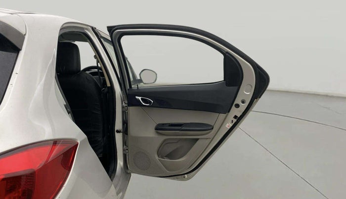 2018 Tata Tiago XZA PETROL, Petrol, Automatic, 43,875 km, RHS Rear Door