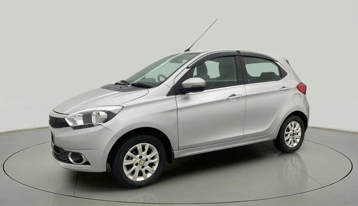 2018 Tata Tiago XZA PETROL, Petrol, Automatic, 43,875 km, Left Front Diagonal