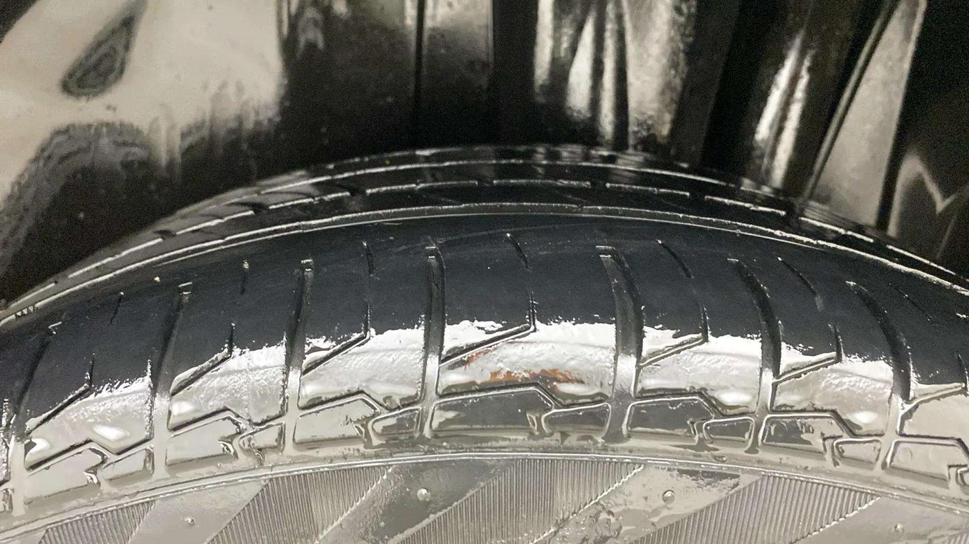 2021 Maruti S Cross ZETA AT 1.5, Petrol, Automatic, 38,351 km, Left Rear Tyre Tread