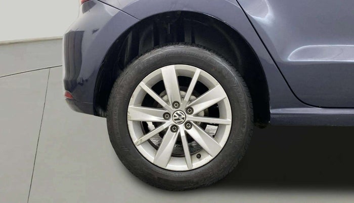 2014 Volkswagen Polo HIGHLINE1.2L, Petrol, Manual, 63,351 km, Right Rear Wheel