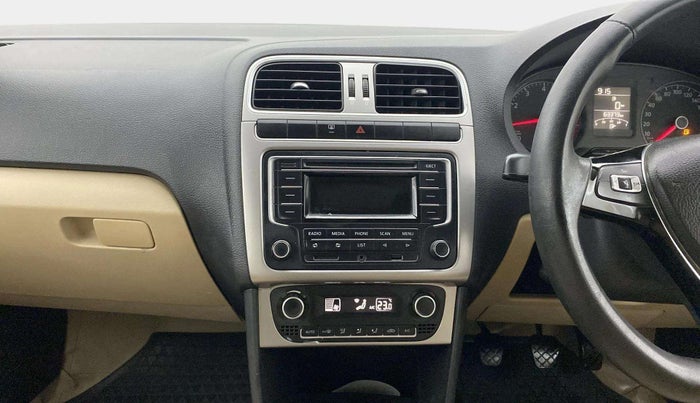 2014 Volkswagen Polo HIGHLINE1.2L, Petrol, Manual, 63,351 km, Air Conditioner