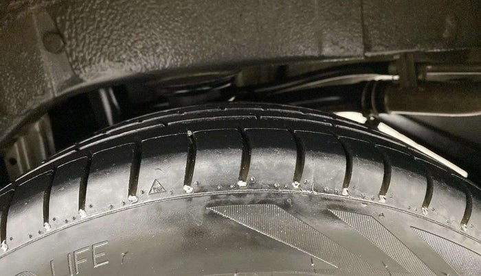 2016 Maruti Alto K10 VXI, Petrol, Manual, 58,548 km, Left Rear Tyre Tread