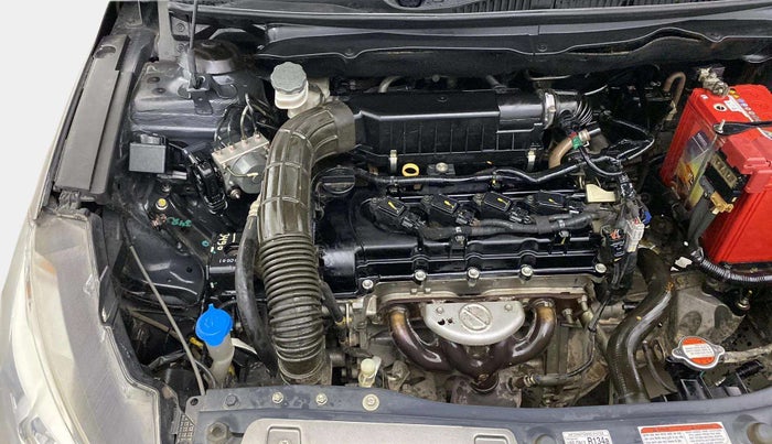 2018 Maruti Ciaz DELTA 1.5 SHVS MT PETROL, Petrol, Manual, 71,699 km, Engine View - Right