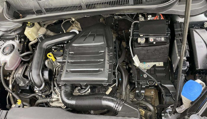 2022 Skoda KUSHAQ STYLE 1.0L TSI AT (6 AIRBAGS), Petrol, Automatic, 31,901 km, Engine View - Left