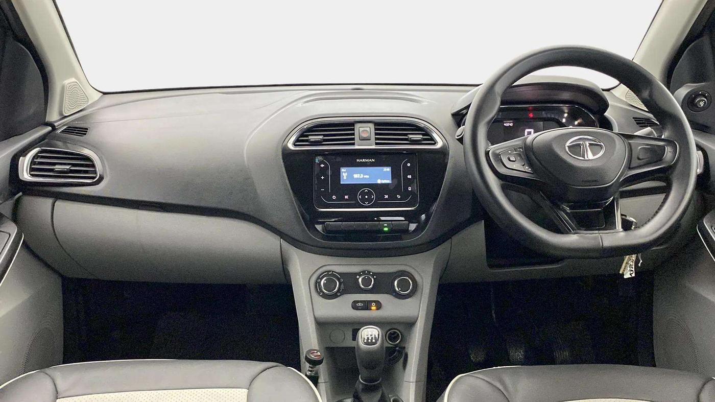2022 Tata Tiago XT CNG, CNG, Manual, 29,003 km, Dashboard