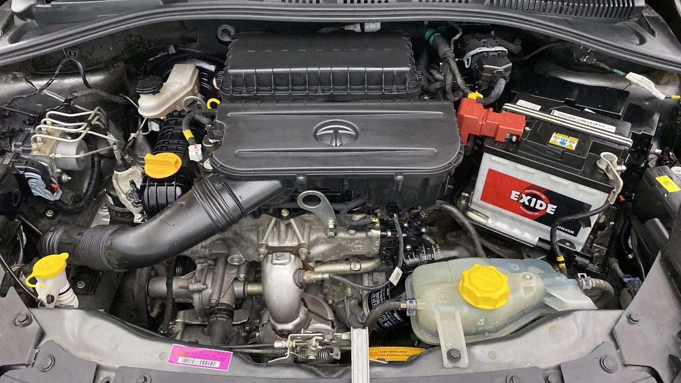2022 Tata Tiago XT CNG, CNG, Manual, 29,003 km, Engine View